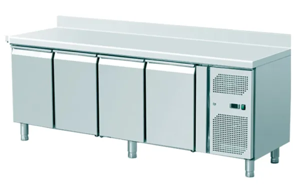 Kühltisch 600 mit Aufkantung / -2 + 8 (°C) / 2,2m