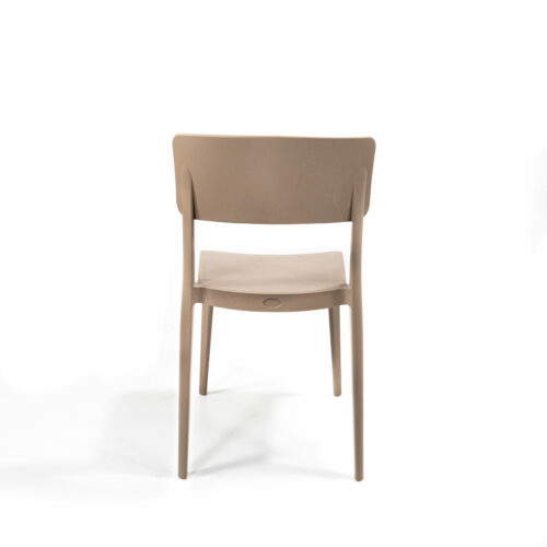 Wing-chair-Sand-beige_Alle_5619_1-7-scaled