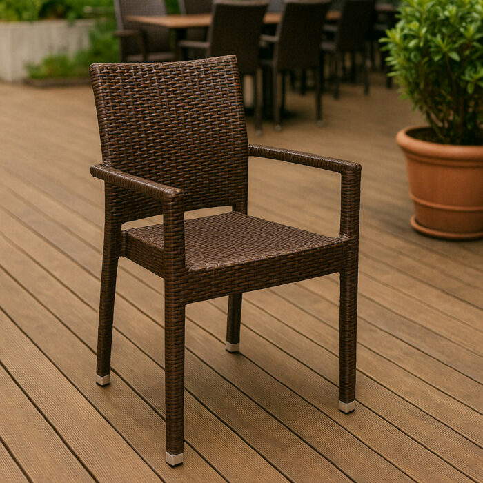 Terrassenstuhl Mezza Leatherlook mit Armlehne