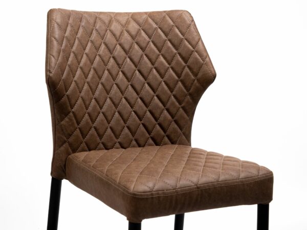 Louis-Stack-Chair-Cognac_Stoelen_4646_1-2