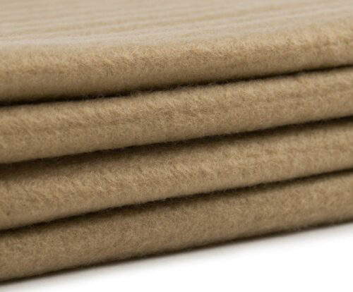 Fleece-Decke STOLA Cordoptik Taupe – Bild 5