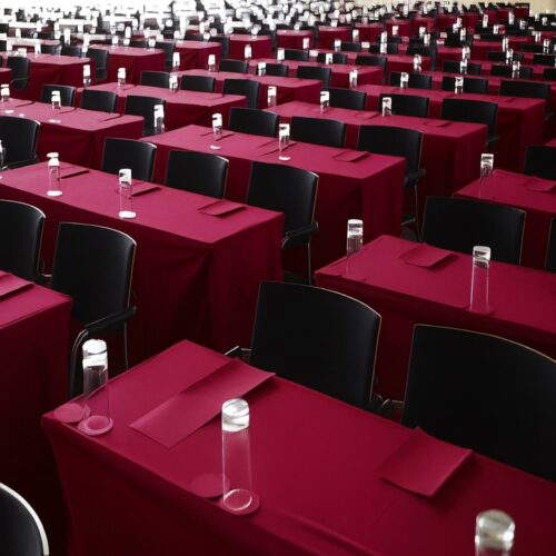 Konferenztischhusse Davos Bordeaux