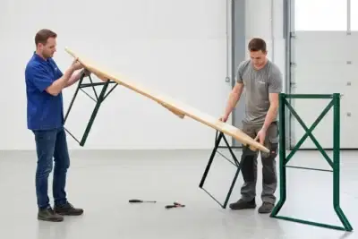 Biertisch Vorteile: Flexibilität als Stehtisch nutzen