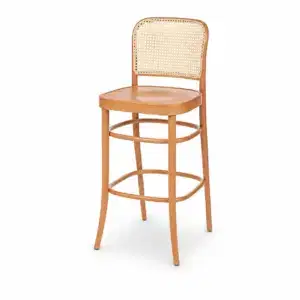 Bugholzstuhl Barhocker 811 Bar Rattan Natur mit Wiener Geflecht in Schrägansicht