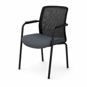 Konferenzstuhl Formo Schwarz-Grau mit Armlehnen, Netzrücken, gepolsterter Sitzfläche und schwarzem Metallgestell für Konferenz- und Seminarräume