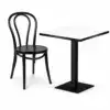 Cafétisch ALFA S Weiß 68x68 cm mit schwarzem Stuhl für Café und Gastronomie